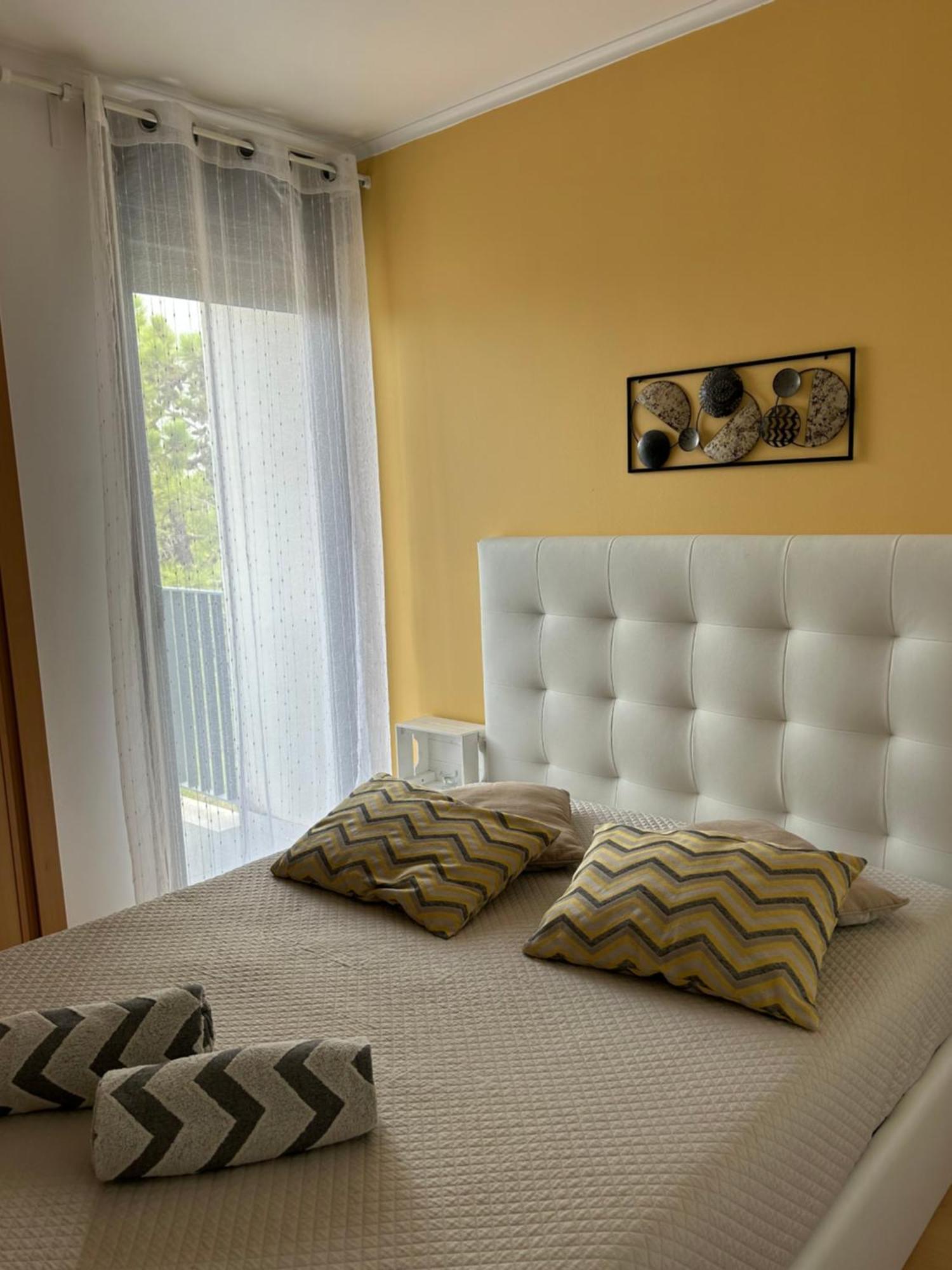 Beach House Carmen Monte Gordo Buitenkant foto